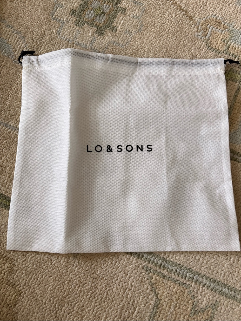 Lo & Sons White Drawstring Accessories Dust Bag